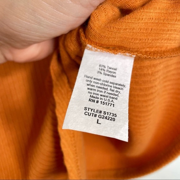 Stitch Fix l Gilli Textured Skirt, Large - Picture 3 of 4